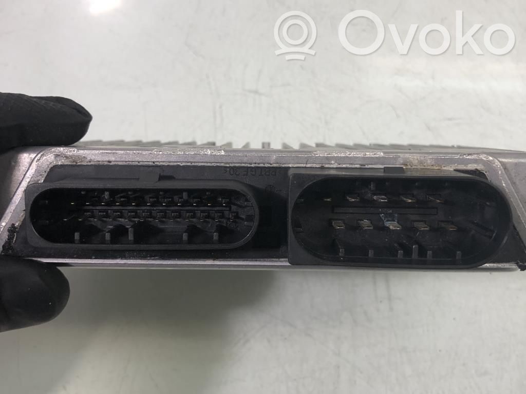 Unidad de control/módulo del motor   11377575654