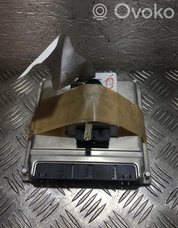 BMW X5 E53 Kit cu ECU motor și set închidere uși 