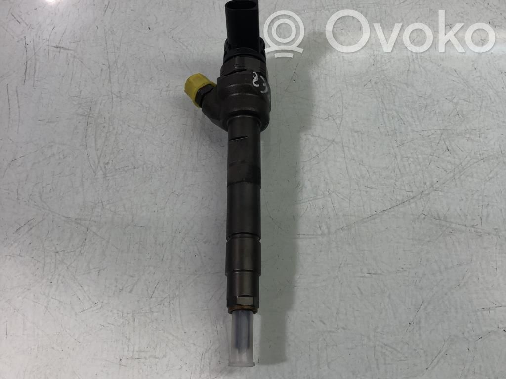 BMW X5 F15 Fuel injector 
