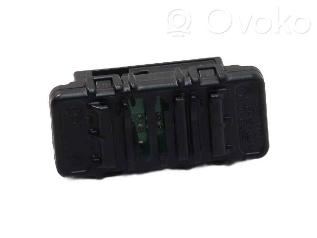 Sensor   61136814609