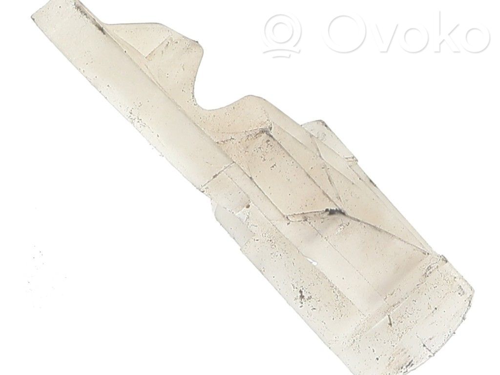 BMW 3 E46 Fender mounting bracket 