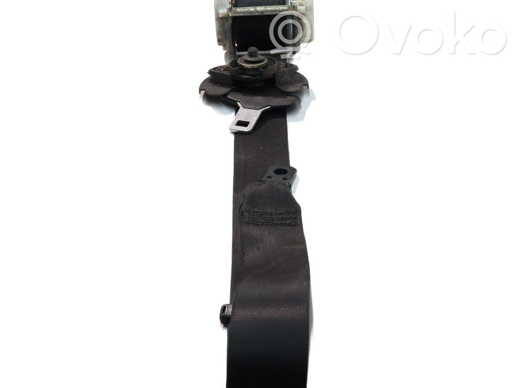 BMW X3 E83 Front seatbelt 