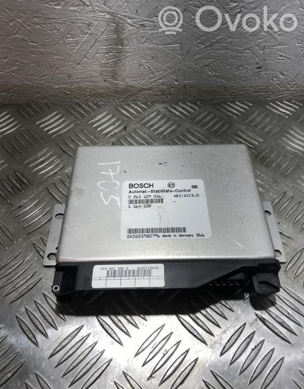 BMW 5 E39 Engine control unit/module 