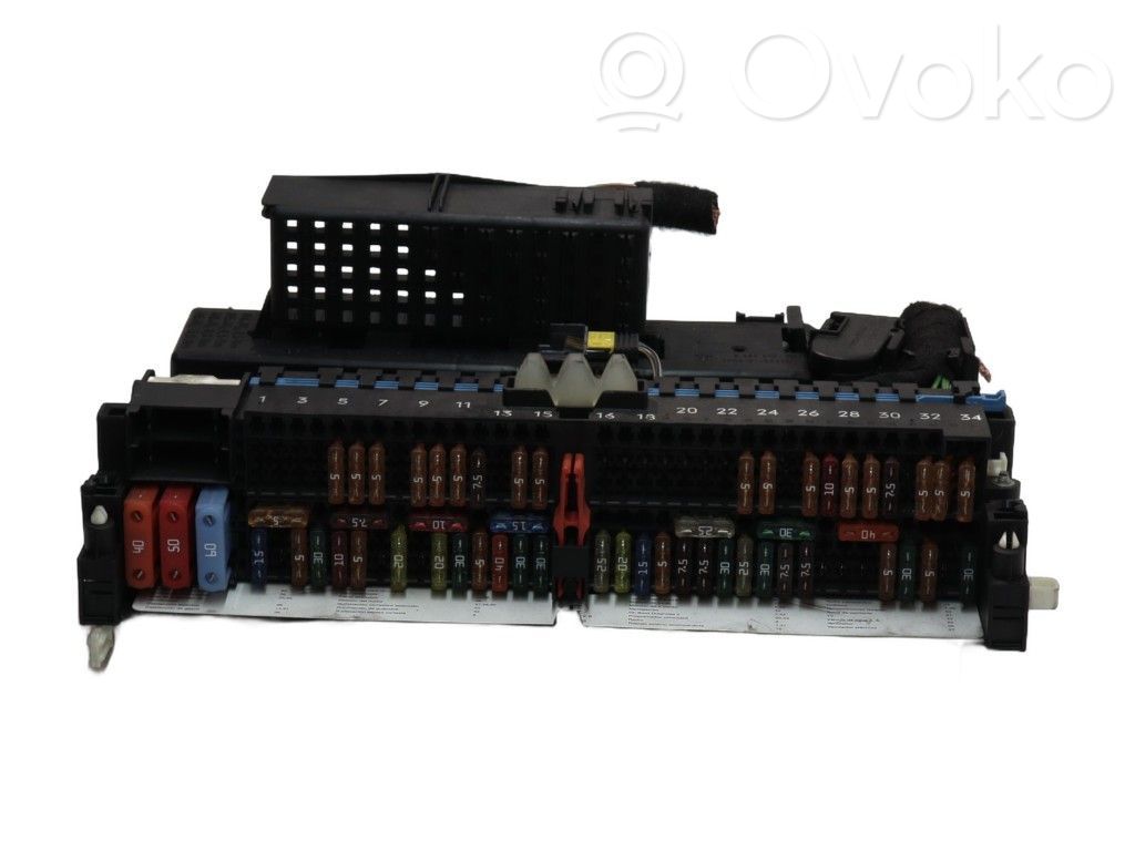 BMW X3 E83 Fuse module 