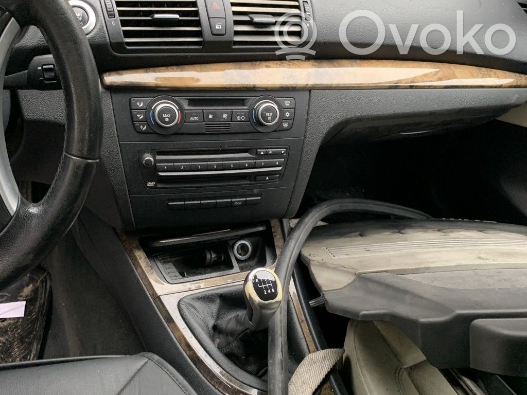 BMW 1 E82 E88 Screen/display/small screen 