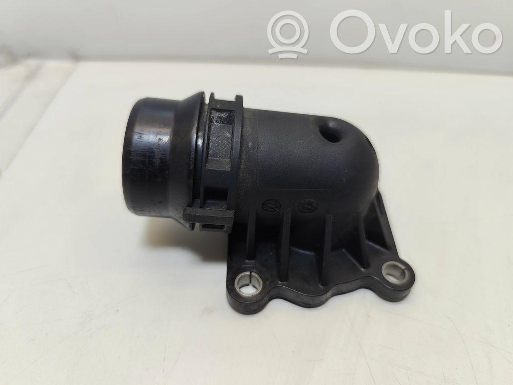 BMW 5 F10 F11 Carcasă termostat 
