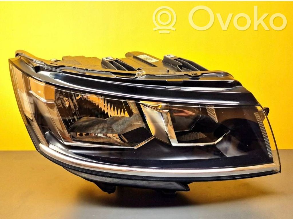 Volkswagen Multivan T6 Lampa przednia 