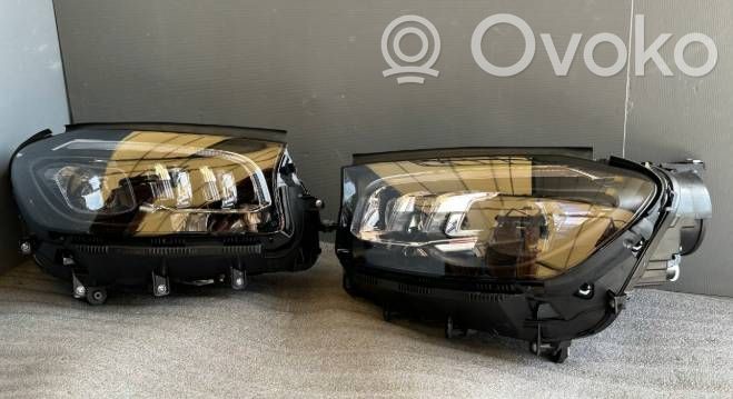 Mercedes-Benz GLS X167 Lampy przednie / Komplet 