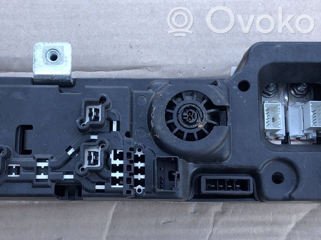 Volkswagen ID.3 Akun ohjainlaite 