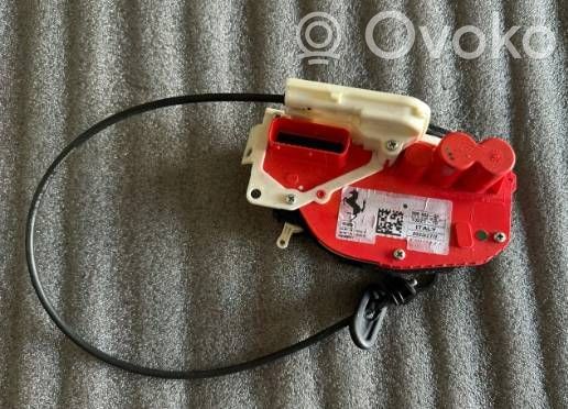 Ferrari SF90 Stradale Zamek drzwi przednich 