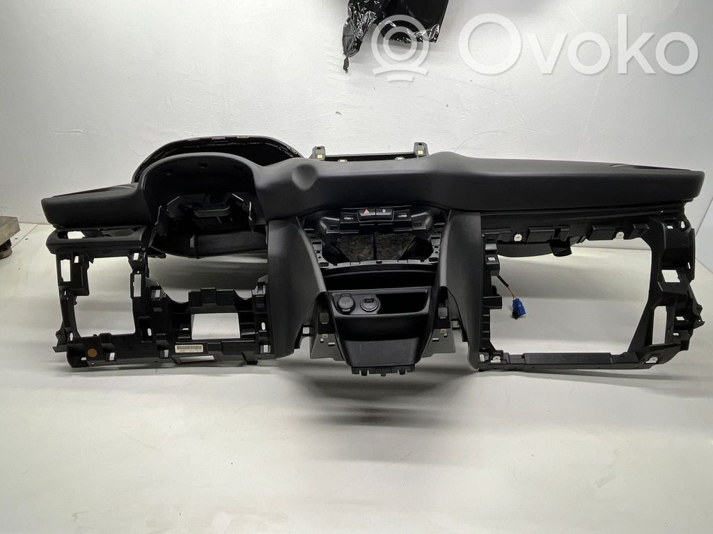 Peugeot 208 I Panel de instrumentos 
