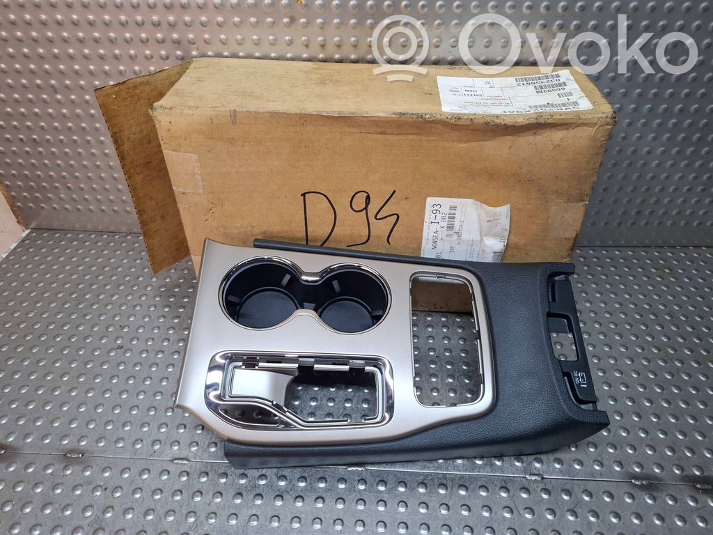 Jeep Grand Cherokee Ramka drążka zmiany biegów 