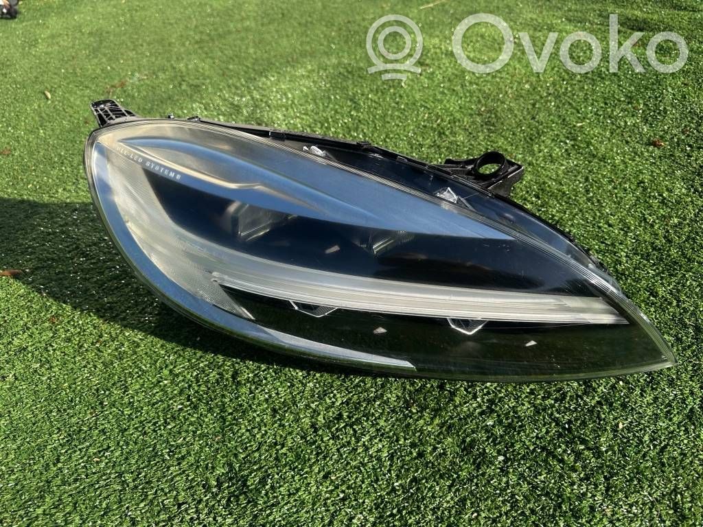 Volvo V40 Phare frontale 