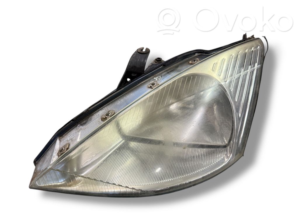 Ford Focus Headlight/headlamp 