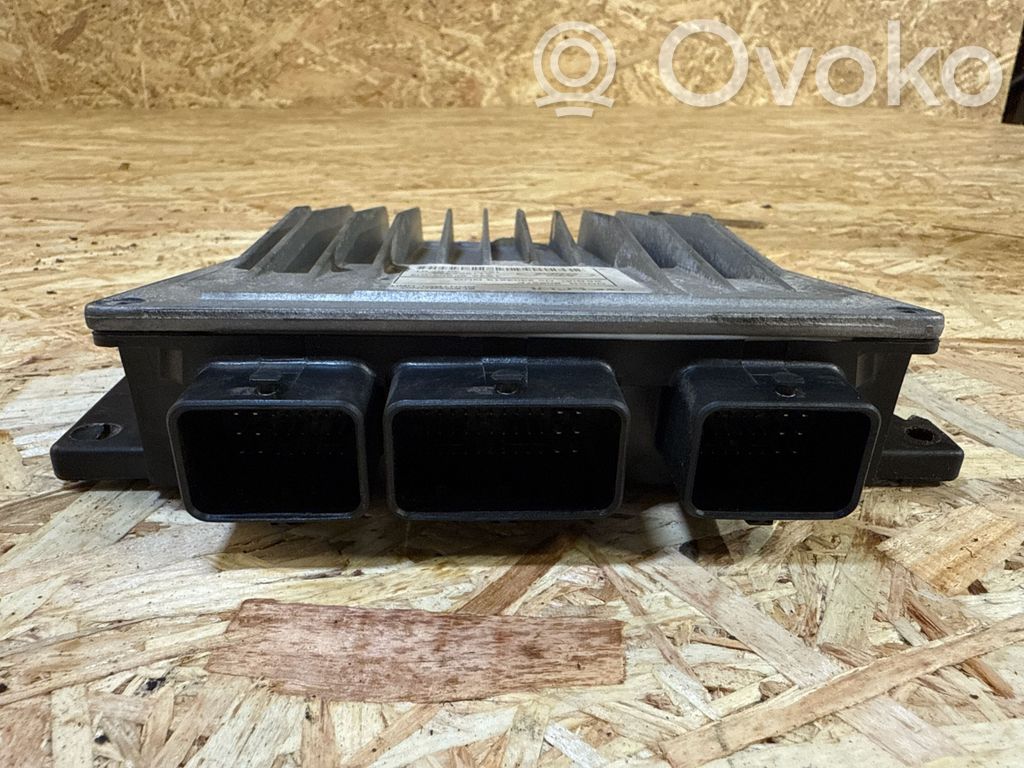 Ford Focus Variklio valdymo blokas 