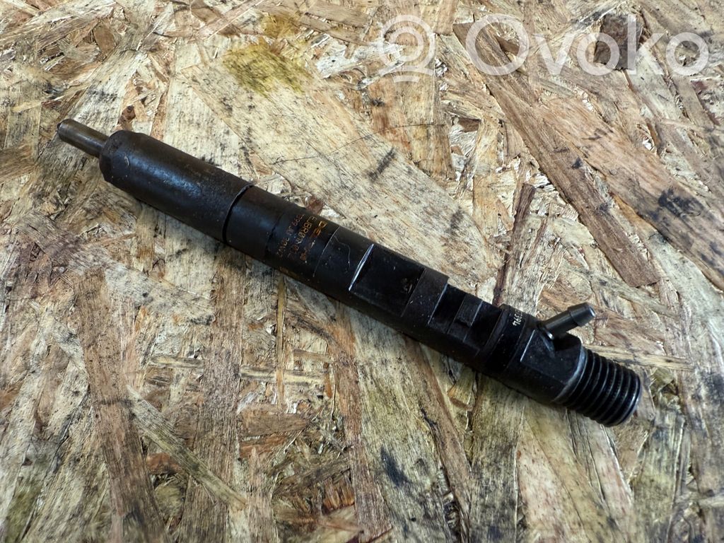 Ford Focus Fuel injector 