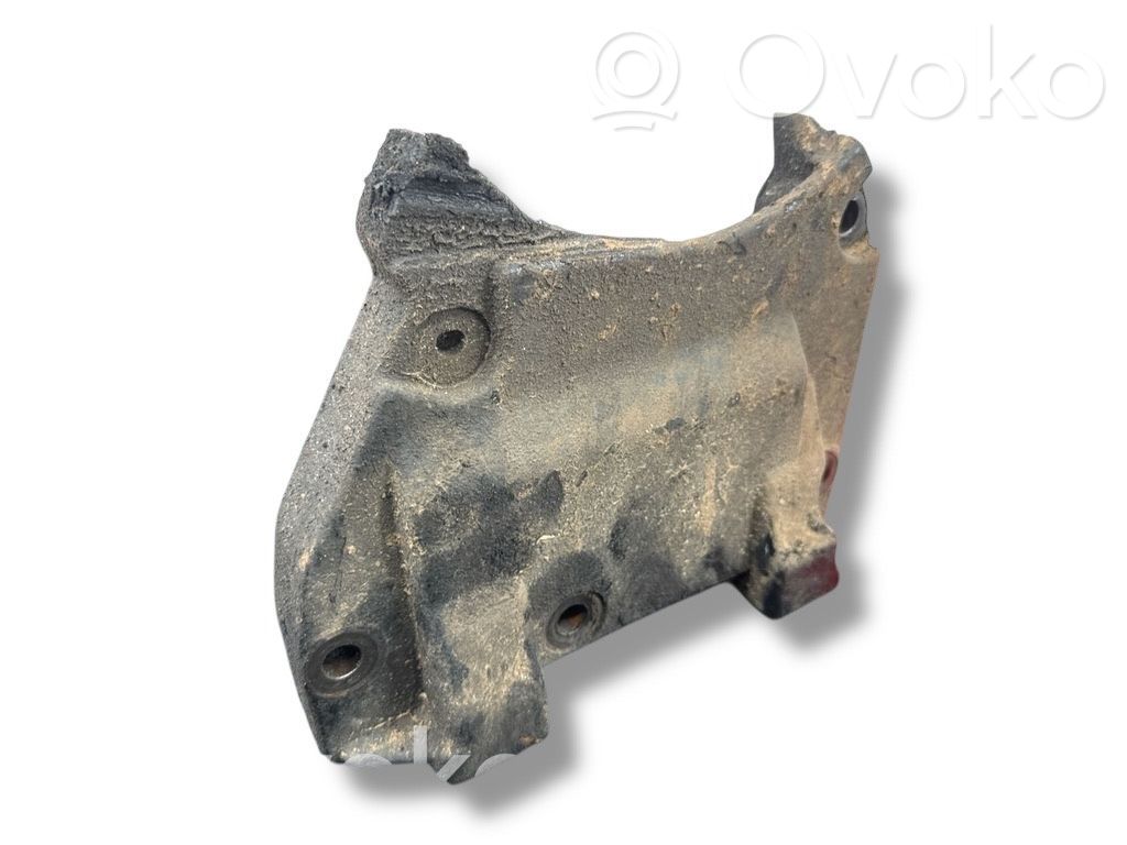 Alfa Romeo 159 Engine mounting bracket 