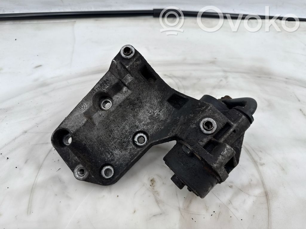 BMW 3 E46 A/C compressor mount bracket 