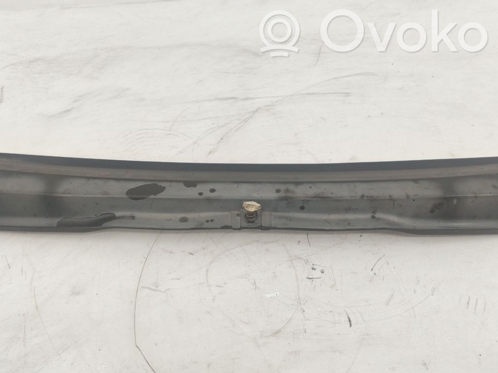 BMW 3 E46 Wiper trim 