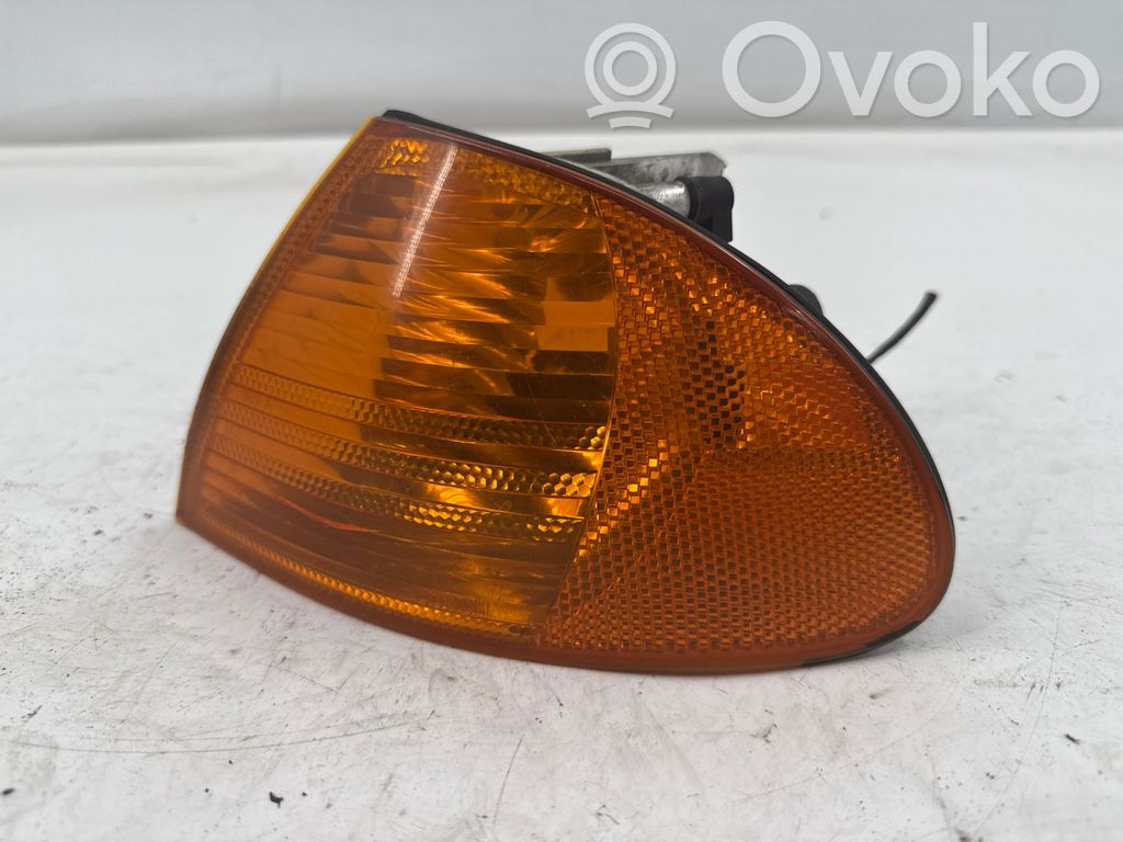 BMW 3 E46 Front indicator light 