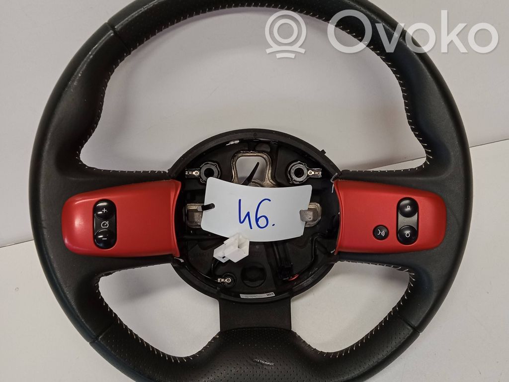 Renault Twingo III Ohjauspyörä 