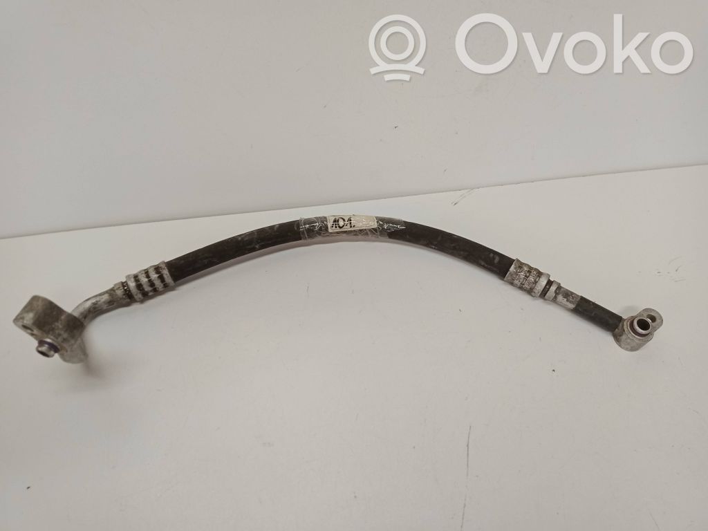 Ilmastointilaitteen putki (A/C)   8E0260701AC