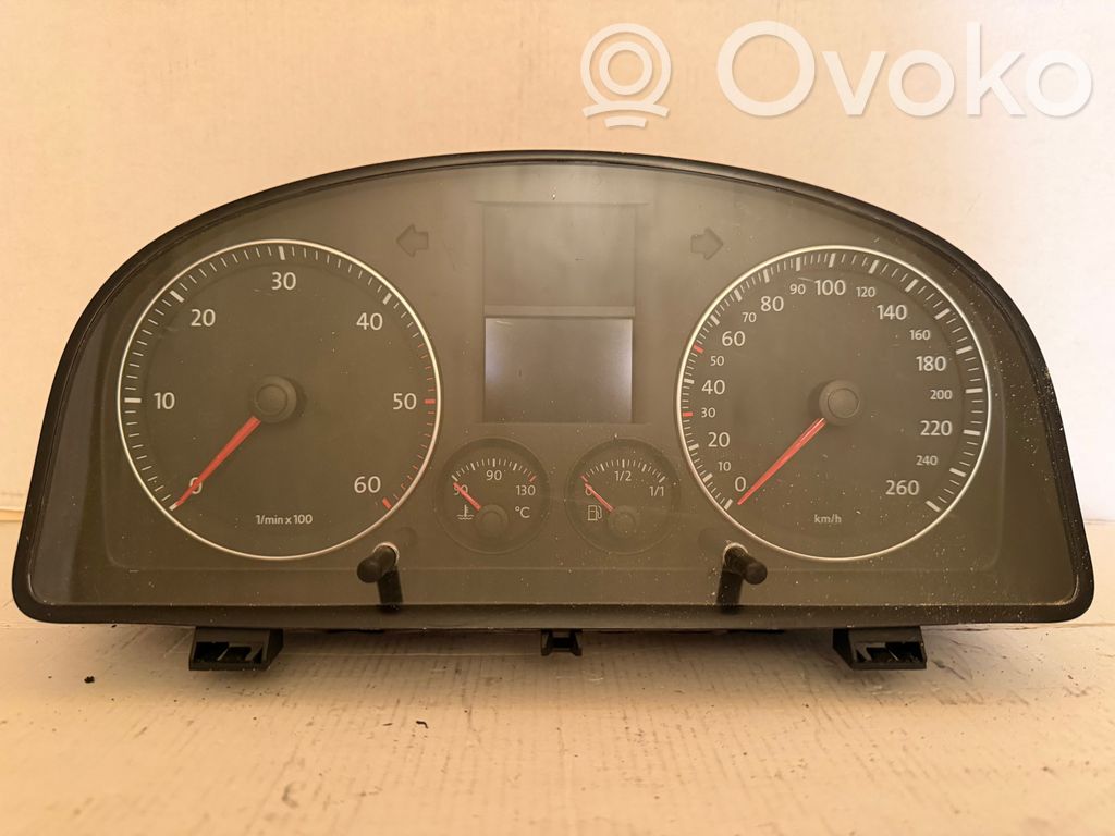 Licznik / Prędkościomierz   1T0920863E,V0001000