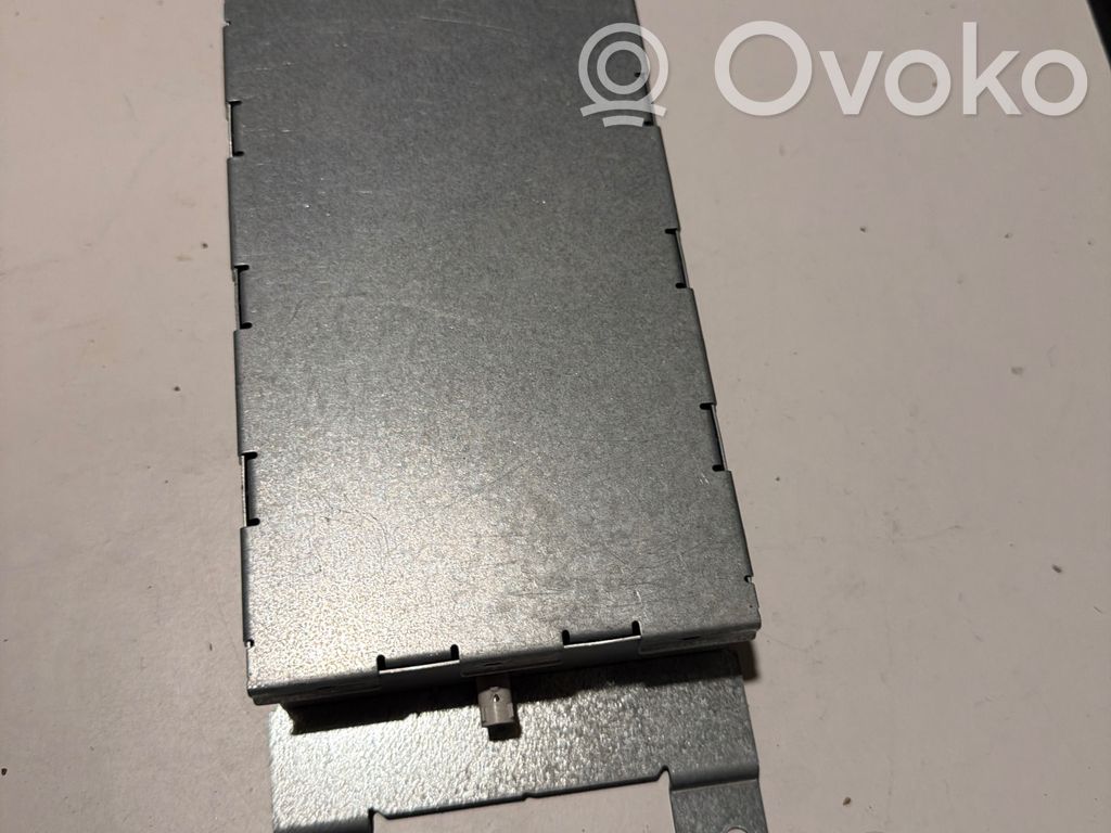 BMW X3 E83 Bluetooth modulis 