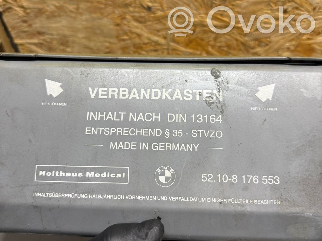 BMW 7 E38 First aid kit 
