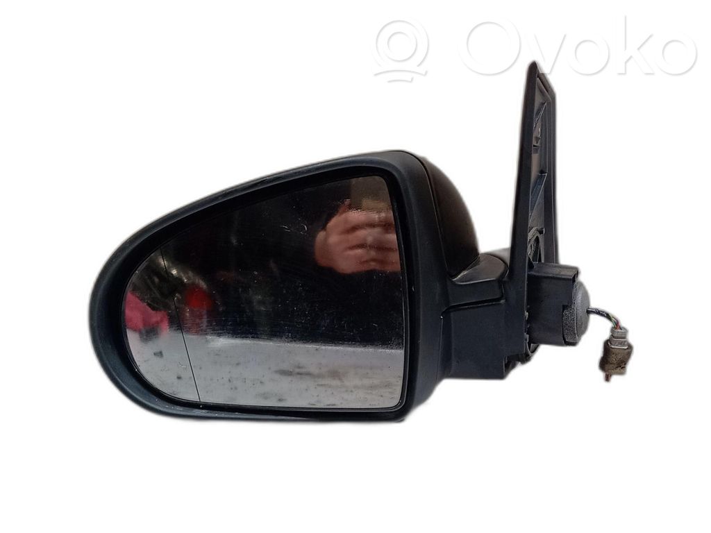 Mitsubishi Colt Front door electric wing mirror 