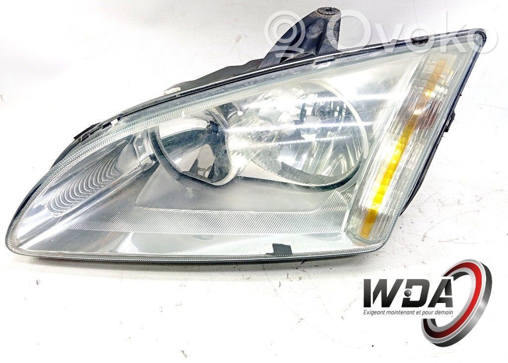 Ford Focus Headlight/headlamp 