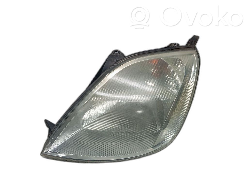 Ford Fiesta Headlight/headlamp 