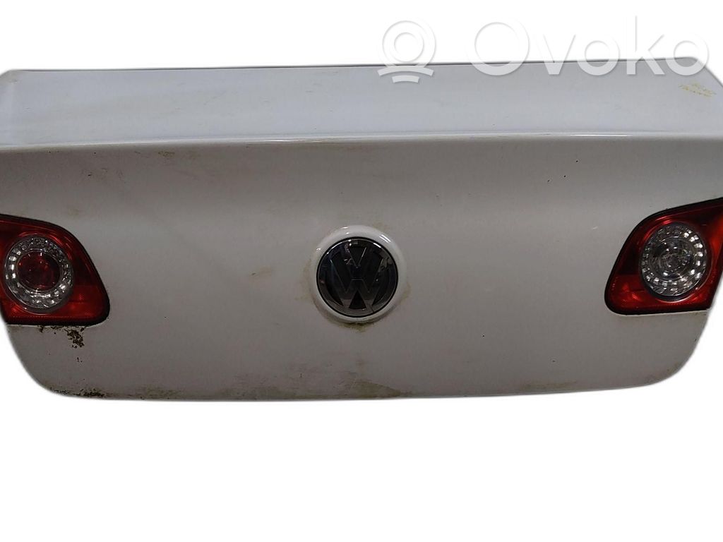 Volkswagen PASSAT Puerta del maletero/compartimento de carga 