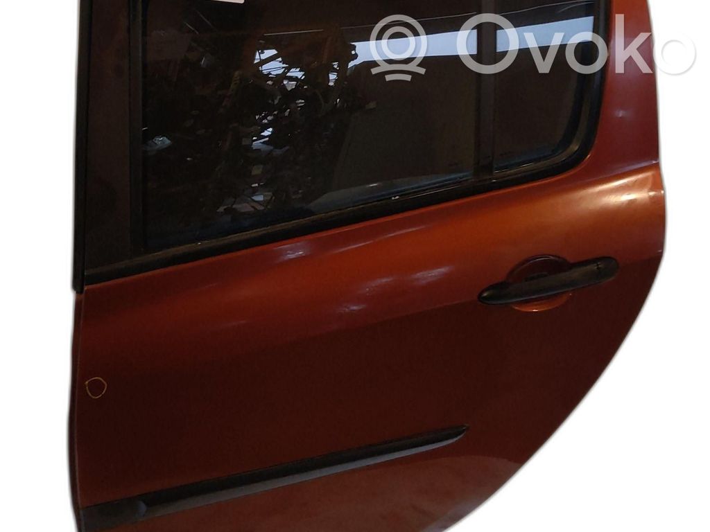 Renault Clio III Galinės durys 