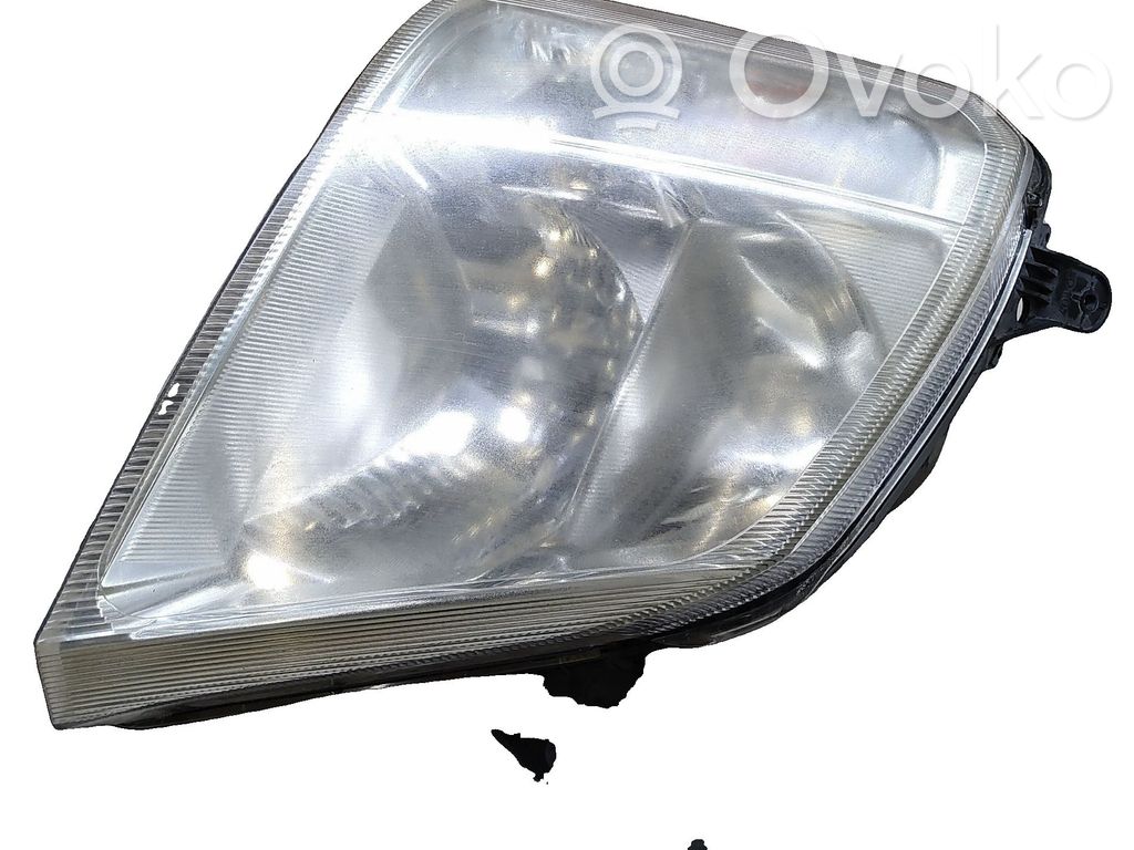 Opel Meriva A Lampa przednia 