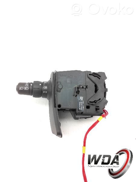 Renault Clio III Indicator stalk 