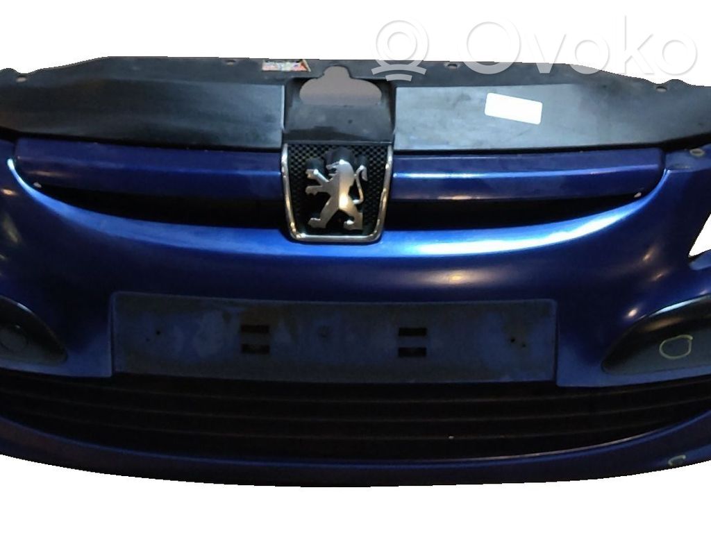 Peugeot 3008 I Front bumper 