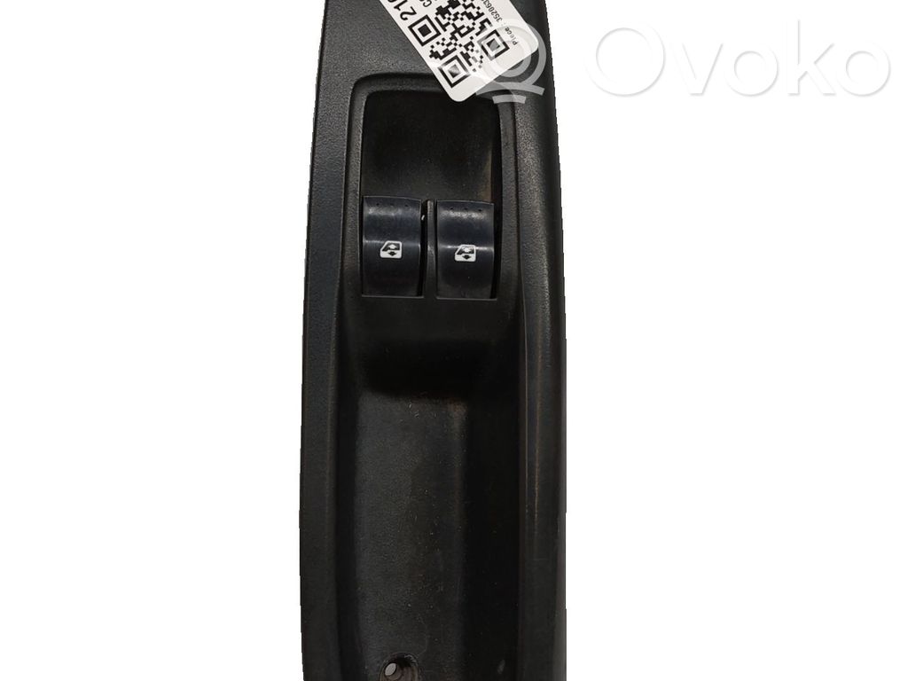 Renault Clio II Electric window control switch 