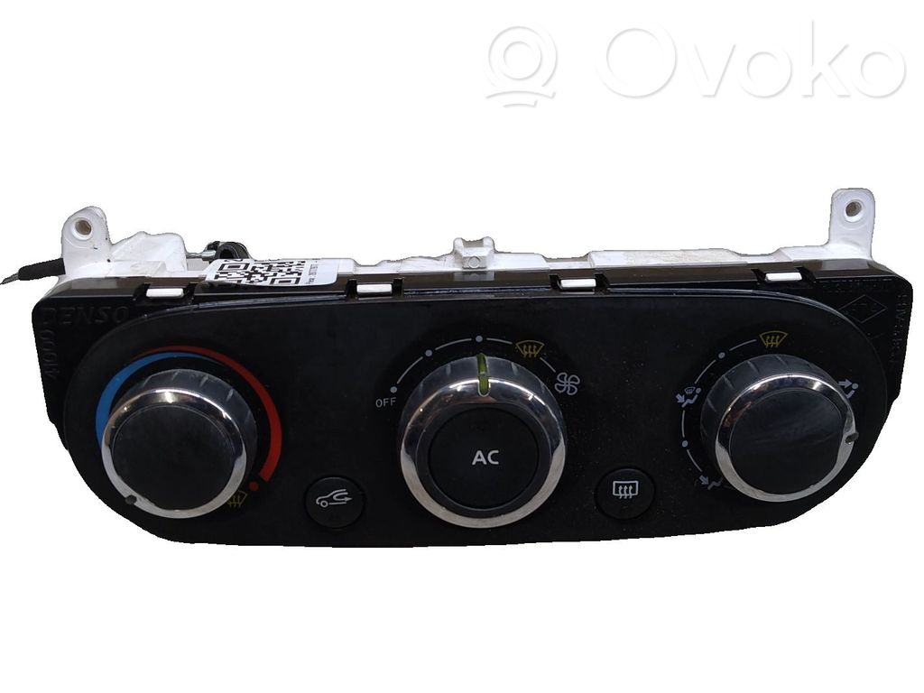 Renault Clio IV Climate control unit 