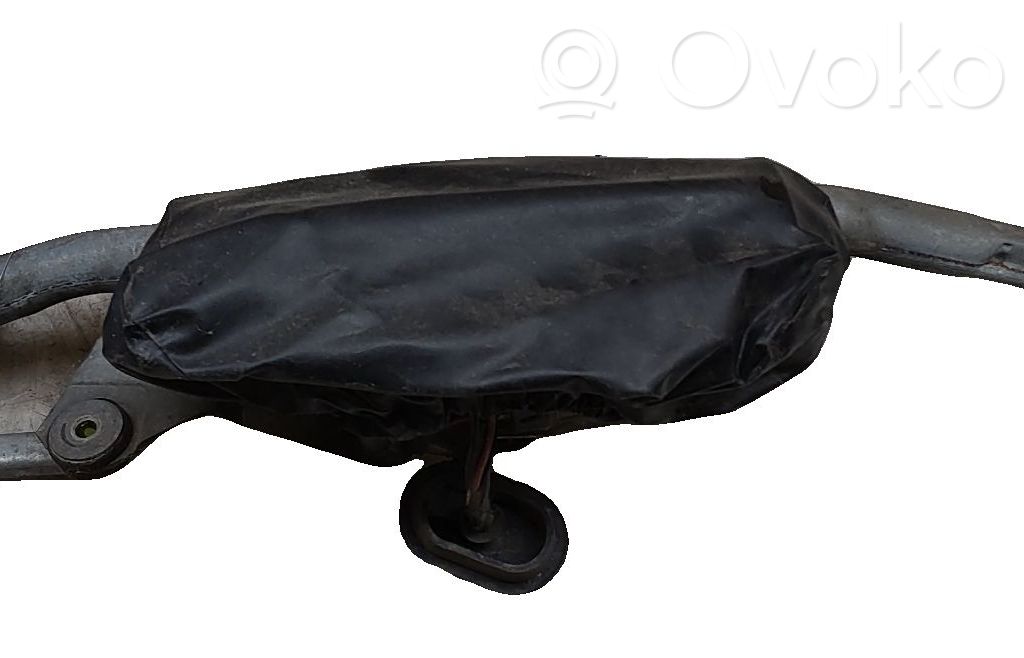 Peugeot 106 Front wiper linkage and motor 