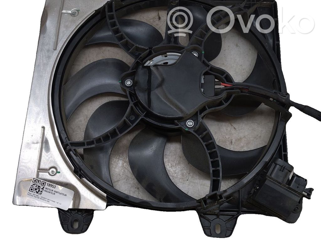Peugeot 208 II Electric radiator cooling fan 