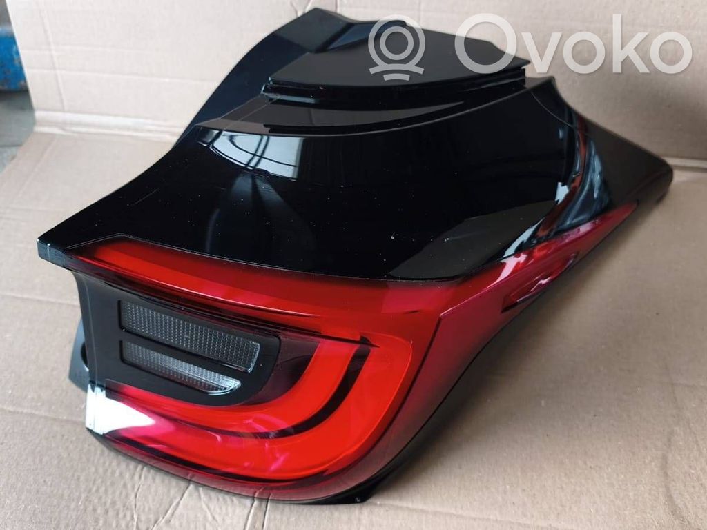 Rear/tail lights