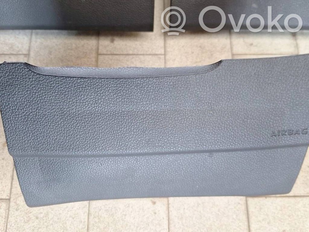 Volkswagen Sharan Airbag pentru genunchi 