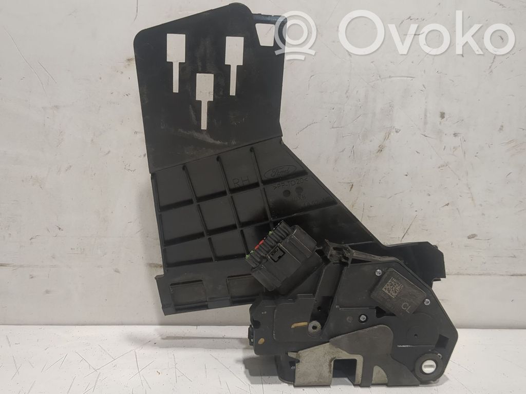 Ford Fiesta Zamek drzwi tylnych 