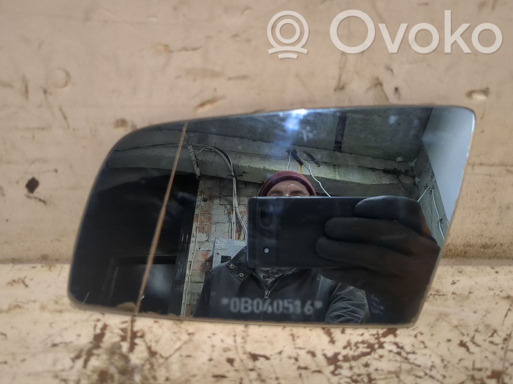 BMW 5 E60 E61 Spoguļa stikls 