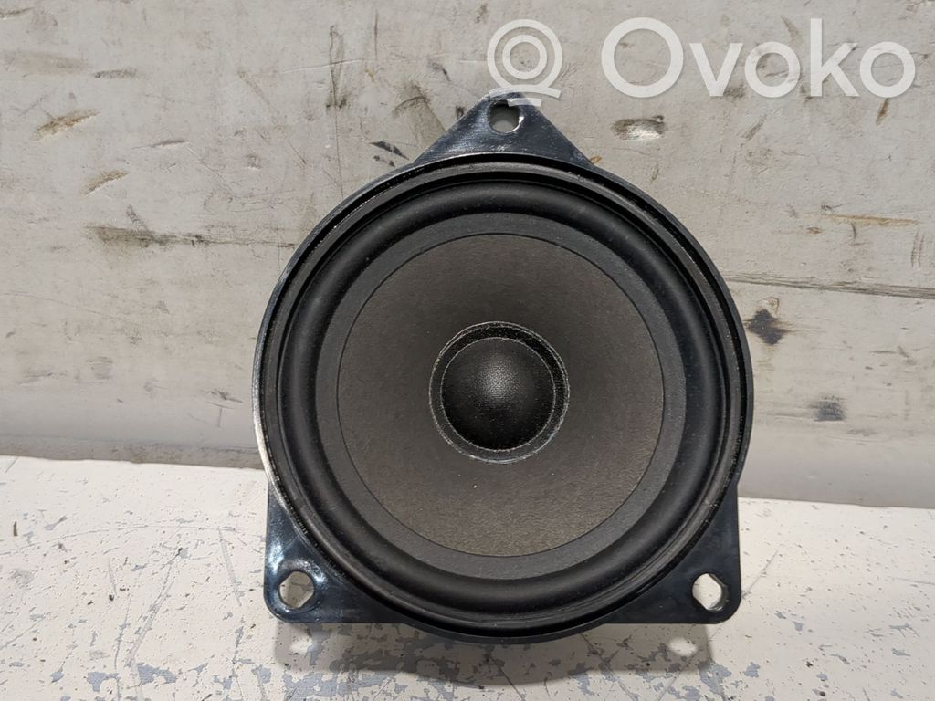 Altavoz de la puerta delantera   430407858261,6923174