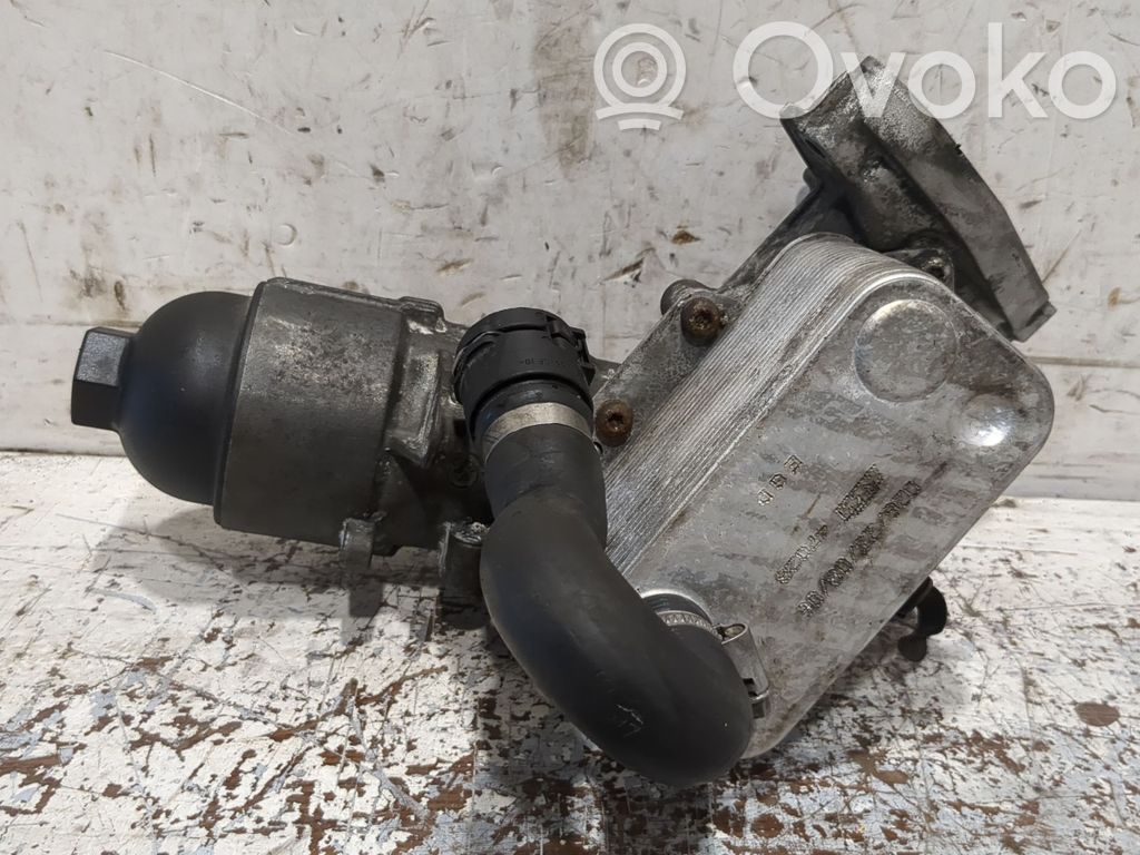 BMW 5 E60 E61 Supporto di montaggio del filtro dell’olio 