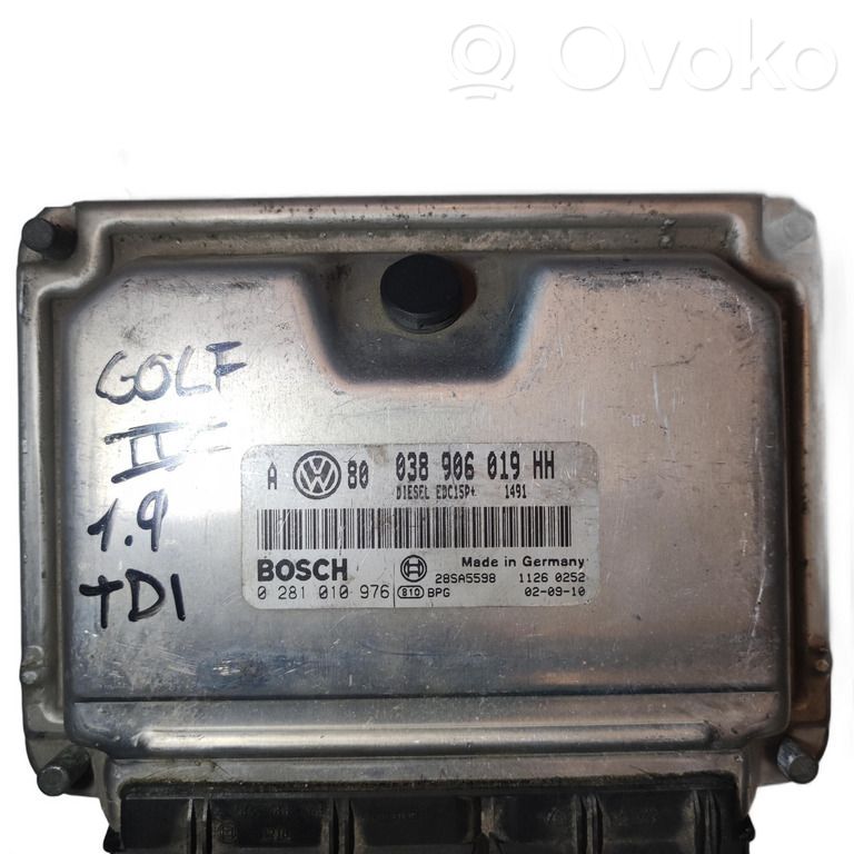 Volkswagen Golf IV Unitate/modul de control motor 