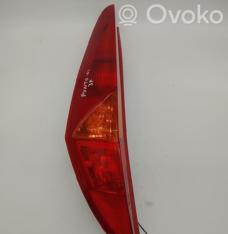 Fiat Punto (188) Lampa tylna 