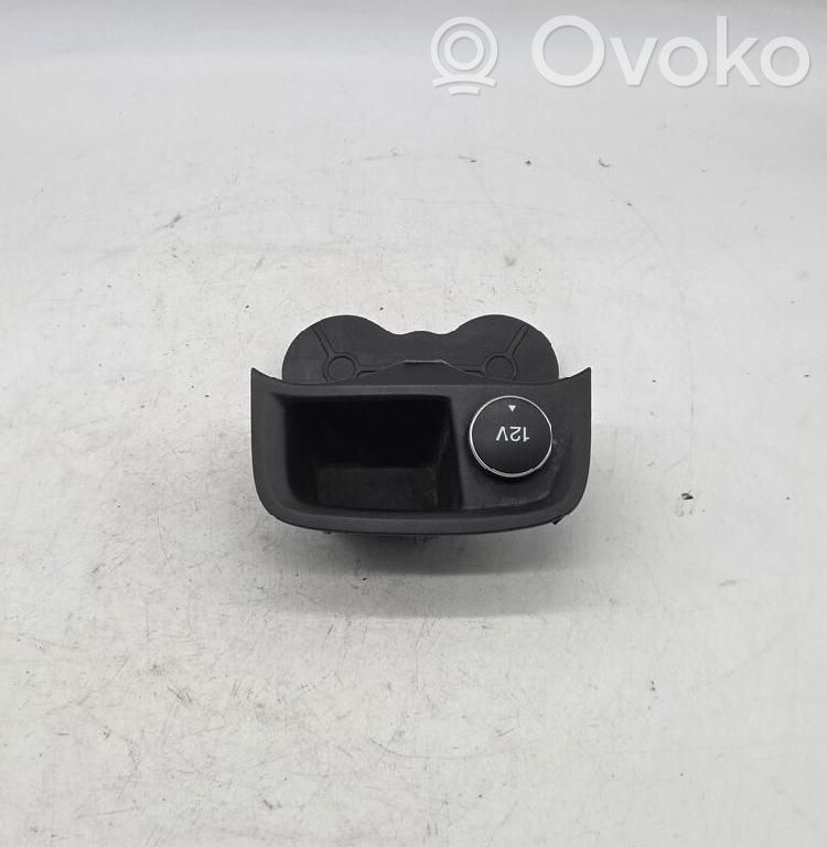 Ford Focus Aschenbecher 